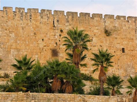 Jerusalem, the old city walls — Stock Photo © RVC5Pogod #1477050