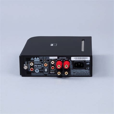 NAD: D3020 V2 Hybrid Analog / Digital Amplifier (w/Phono Input) – TurntableLab.com