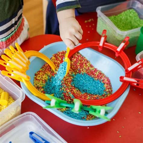 9 Easy Sensory Bins For Toddlers