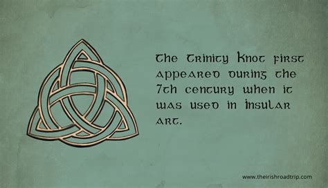 12 Celtic Symbols and Meanings Explained (With History)