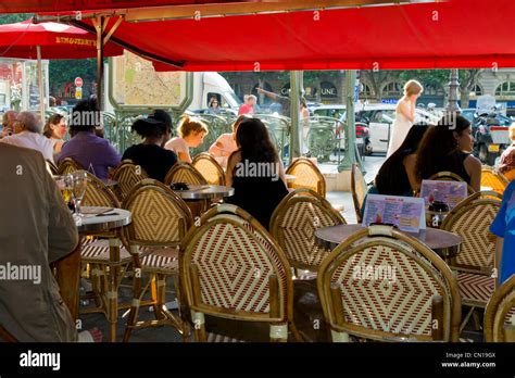 Europe, France, Paris, cafe outdoors day Stock Photo - Alamy