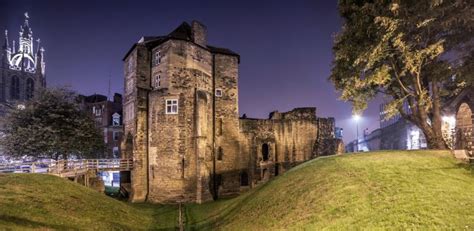 Newcastle Castle – an iconic site right on our doorstep - Newcastle University Business School ...