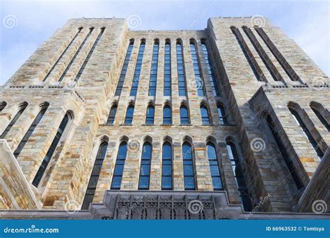 Yale University Campus Buildings Stock Photo - Image of haven, learning: 66963532