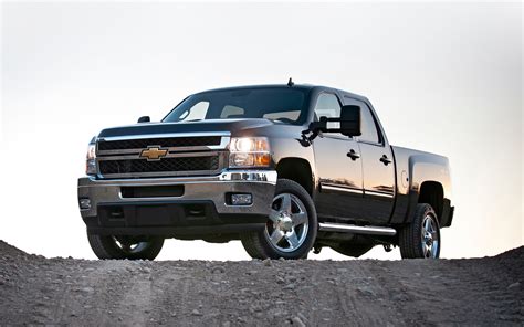 Chevrolet Silverado 2500HD - Information and photos - MOMENTcar