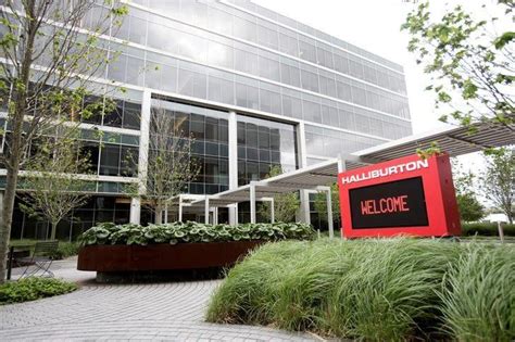 Halliburton: Look Out Below (NYSE:HAL) | Seeking Alpha