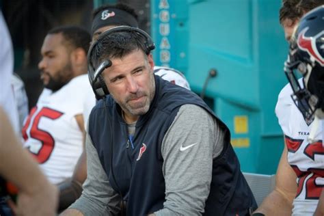 Mike Vrabel hired as Tennessee Titans' new coach after quick search