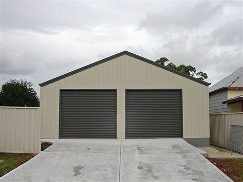 Double Garage – Evening Haze and Woodland Grey | Double garage, Garage ...