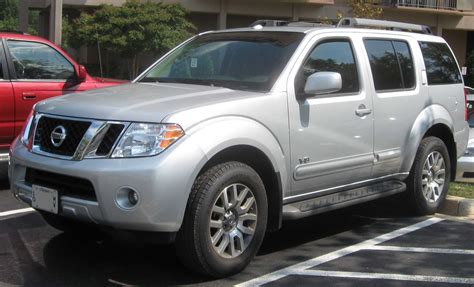 File:2008 Nissan Pathfinder.jpg - Wikipedia