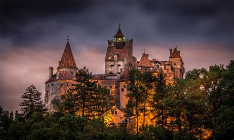 Dracula Castle Tour Basic - Bike The City