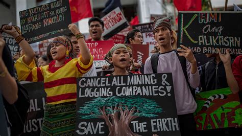 2019: The deadliest year yet for environmental activists | Grist