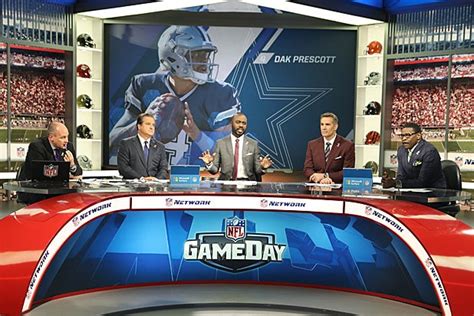 NFL Network 'GameDay' Host Rich Eisen Previews 2017 Season, From ...