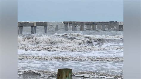 Idalia upgrades to Category 2 hurricane, authorities warn Gulf Coast ...