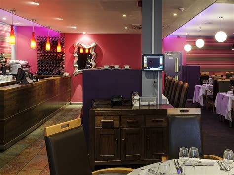 13 Best Restaurants in Cardiff Right Now