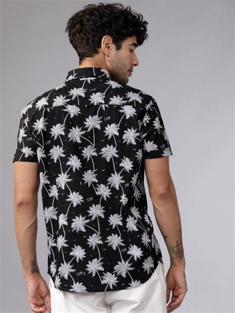 Buy Highlander Black/White Slim Fit Printed Casual Shirt for Men Online at Rs.519 - Ketch