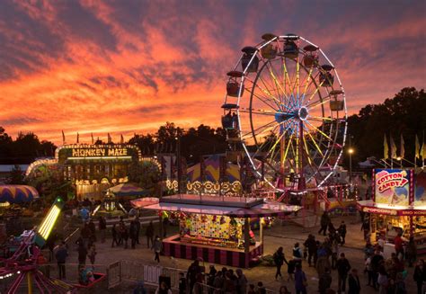 12 fall fairs for family-friendly fun - Cottage Life