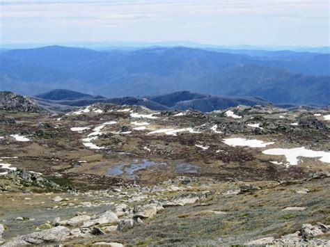 Mt Kosciuszko Summit Walk, Kosciuszko National Park NSW - Hiking Scenery