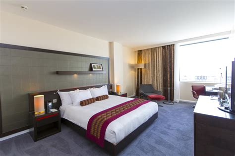 Accommodation rooms at Hilton London Canary Wharf for EAACI 2020