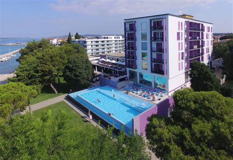 Hotel Adriatic 3/4*, Biograd na moru