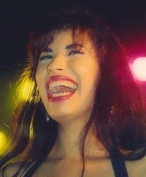 Selena, Selena quintanilla, Selena quintanilla fashion