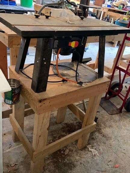 SKIL WOLFCRAFT ROUTER TABLE - McLaughlin Auctioneers, LLC- mc-bid.com