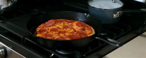 How to Reheat Pizza - Streets of New York