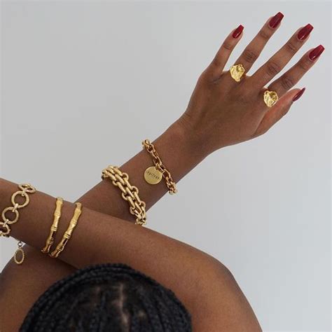 38 of the Best Jewelry Brands You Need to Know About