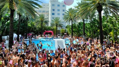 EPIC MANSION POOL PARTY MIAMI CARNIVAL