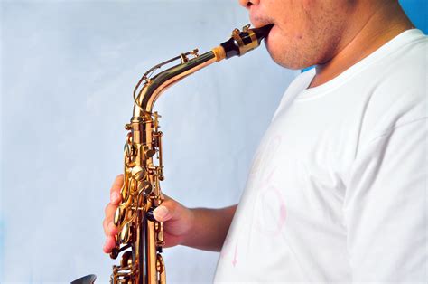 How to Play Jazz Saxophone: 8 Steps (with Pictures) - wikiHow