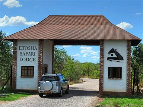 Travel with Kevin and Ruth: Etosha Safari Lodge