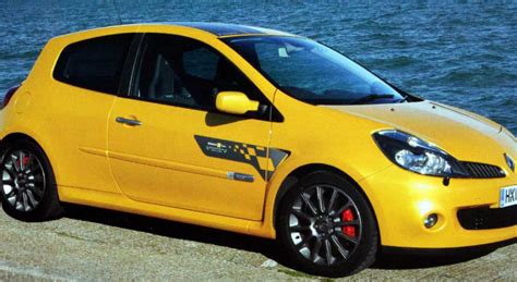 Renault Clio Sport Photos and Specs. Photo: Clio Sport Renault used and 26 perfect photos of ...