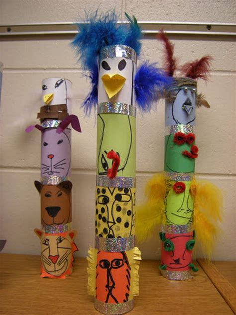 1-totem-pole-craft-projects - Medfield Public Library