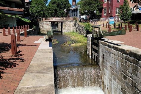 New Georgetown canal boat is close to being put in the water - WTOP News