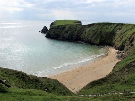 Silver Strand Beach Teelin Donegal | Ireland beach, Donegal, Donegal ...