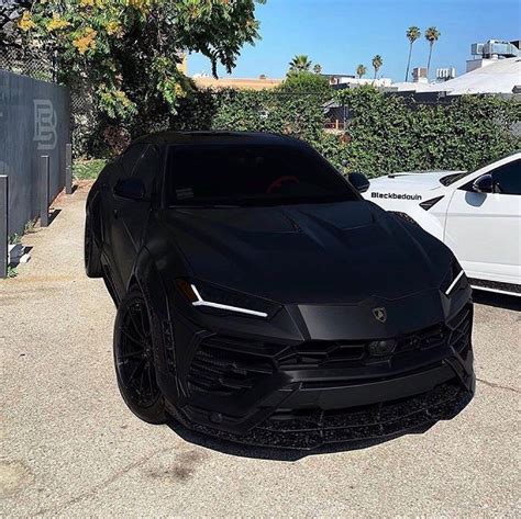 Blacked out Lamborghini Urus😎 Would you drive a car like this?🚗 Tag someone that needs to see ...