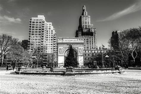 Washington Square Park In Winter - New York City Photograph by Mountain Dreams - Fine Art America