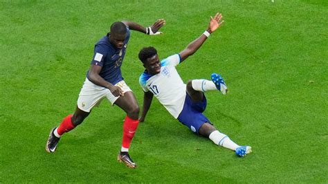 Dermot Gallagher Ref Watch: Bukayo Saka was fouled before France goal ...