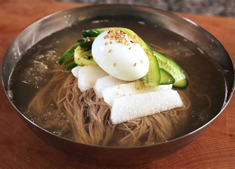 Mul-naengmyeon (Korean cold noodles in chilled broth) 물냉면 recipe ...