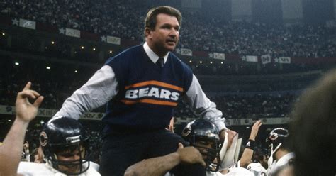 Mike Ditka's Super Bowl sweater up for auction - CBS Chicago