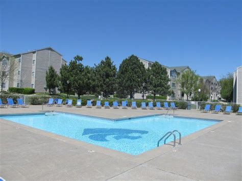 sparkling pool | Luxury apartments, Jacksonville florida, Pool