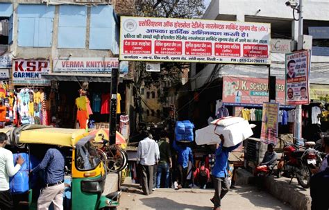 Gandhi Nagar market open on Friday in East Delhi