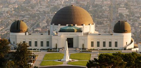 Observatório Griffith: telescópios públicos transformam visitantes em ...