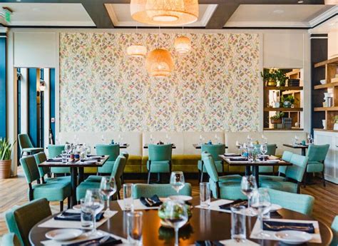 Dining Room - Downtown Cary Restaurant | Peck & Plume