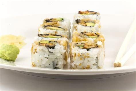 Hosomaki, Unagi Maki, BBQ Eel, Avocado Roll Stock Image - Image of seaweed, salmon: 44597749