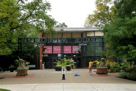 17 Best Things to Do in Peoria, IL (for 2024)