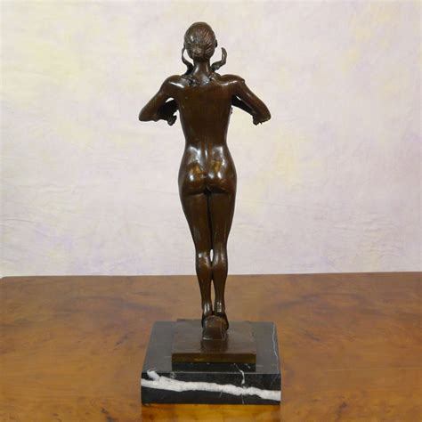 Art Deco Dancer - Bronze Sculpture - statue style 1920