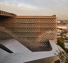 Emerson College in Los Angeles, California, by Thom Mayne - Morphosis Architects Parametric ...