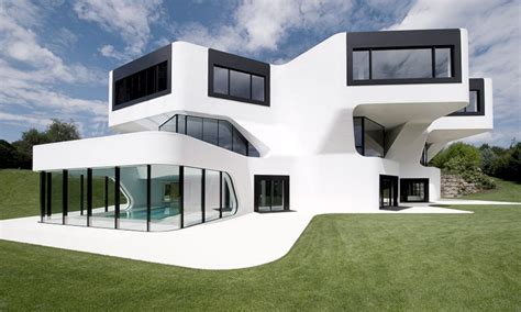 Dupli Casa: A New Villa Building with A Semi-Public Space and ...