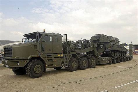 I want one Army Vehicles, Armored Vehicles, Oshkosh M1070, 6x6 Truck, Armored Truck, British ...