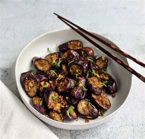 Stir-fried Japanese Eggplant with Garlic and Ginger • Flavor Feed