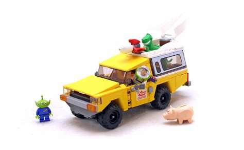 Pizza Planet Truck Rescue - LEGO set #7598-1 (Building Sets > Toy Story)